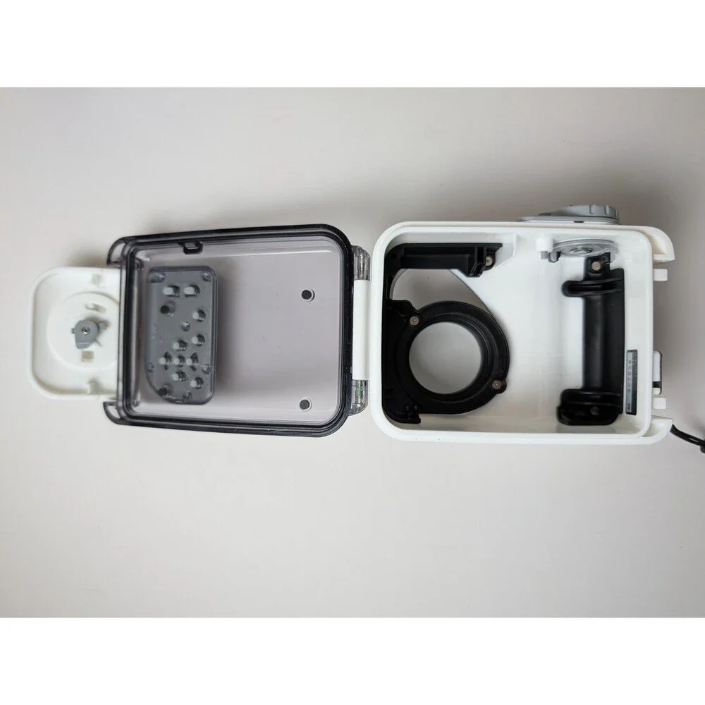 Sony SPK-SA Sports Pack Carrying Case for S90, ST80, S80, S60 Cyber Shot Cameras